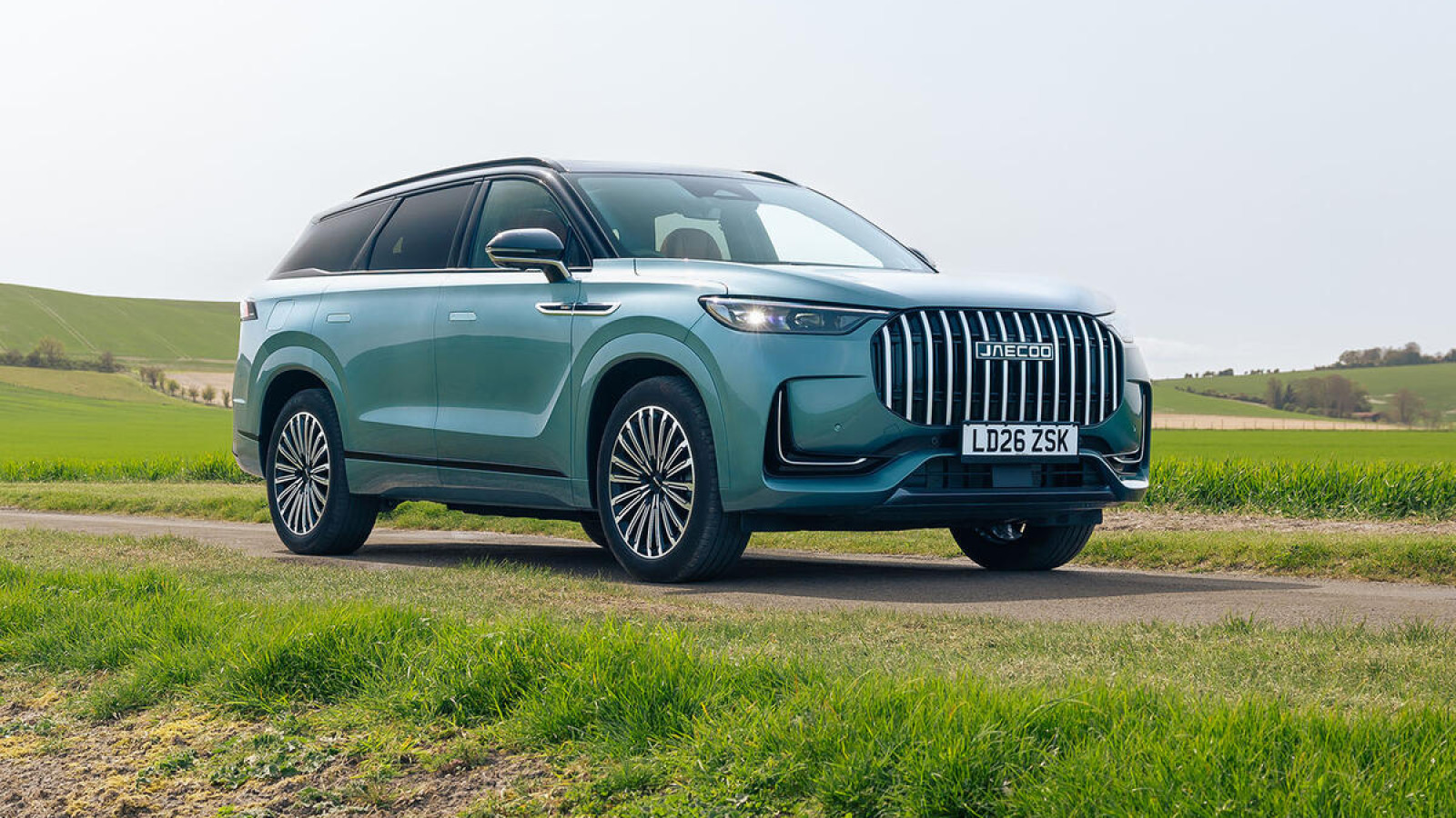 Jaecoo 8 review: this PHEV SUV could tempt you out of your BMW